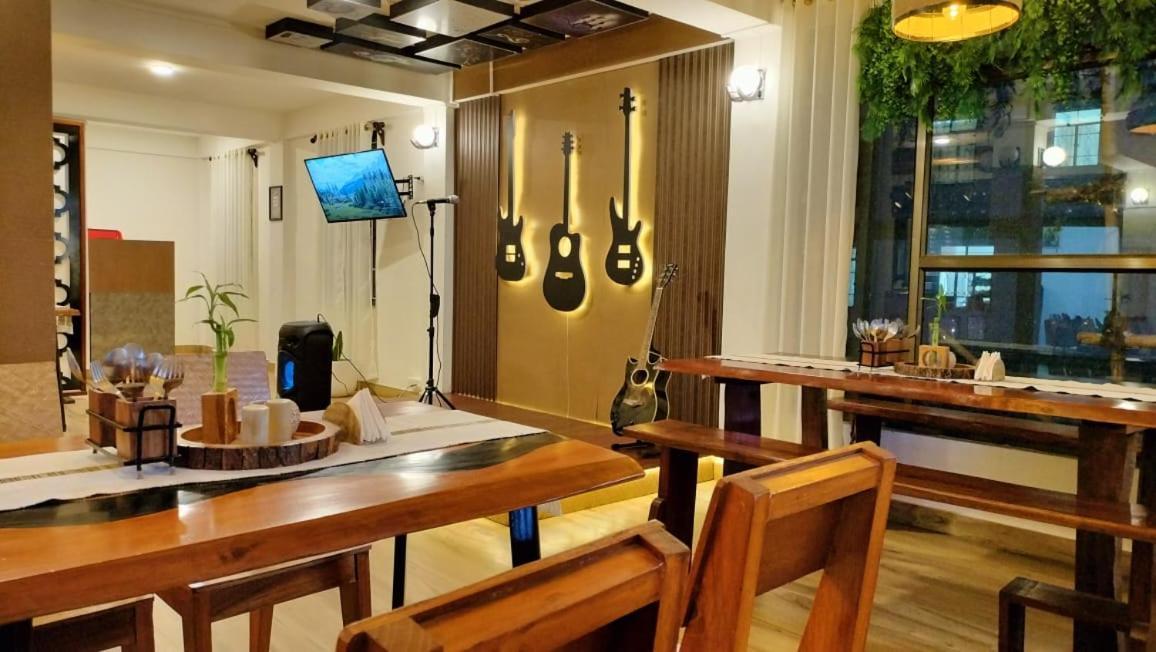 Aroma Inn ชิลลอง ภายนอก รูปภาพ