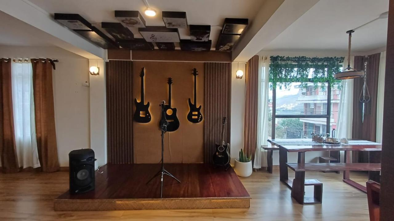 Aroma Inn ชิลลอง ภายนอก รูปภาพ